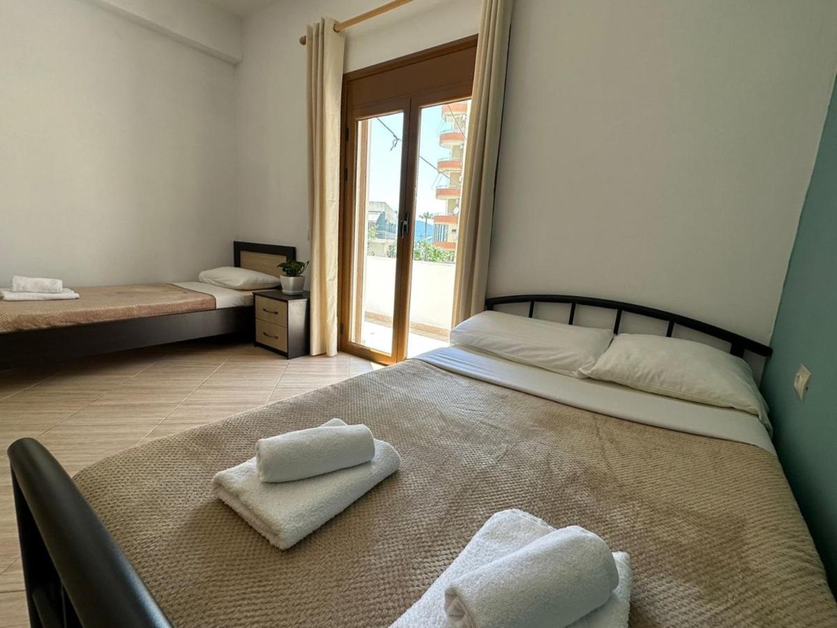 Vlora Villa With Private Parking Экстерьер фото