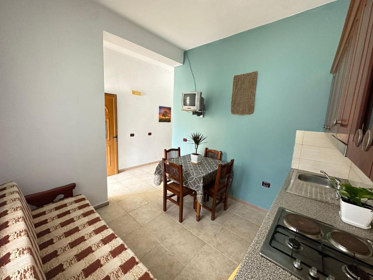 Vlora Villa With Private Parking Экстерьер фото