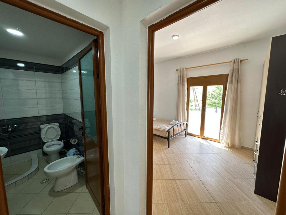 Vlora Villa With Private Parking Экстерьер фото